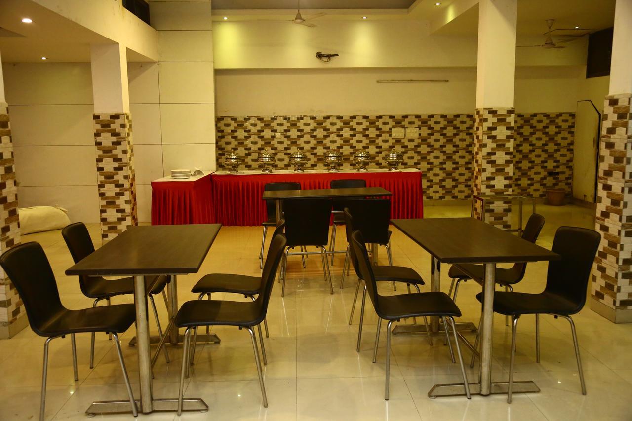 Hotel Smart Inn 2 New Delhi Eksteriør billede
