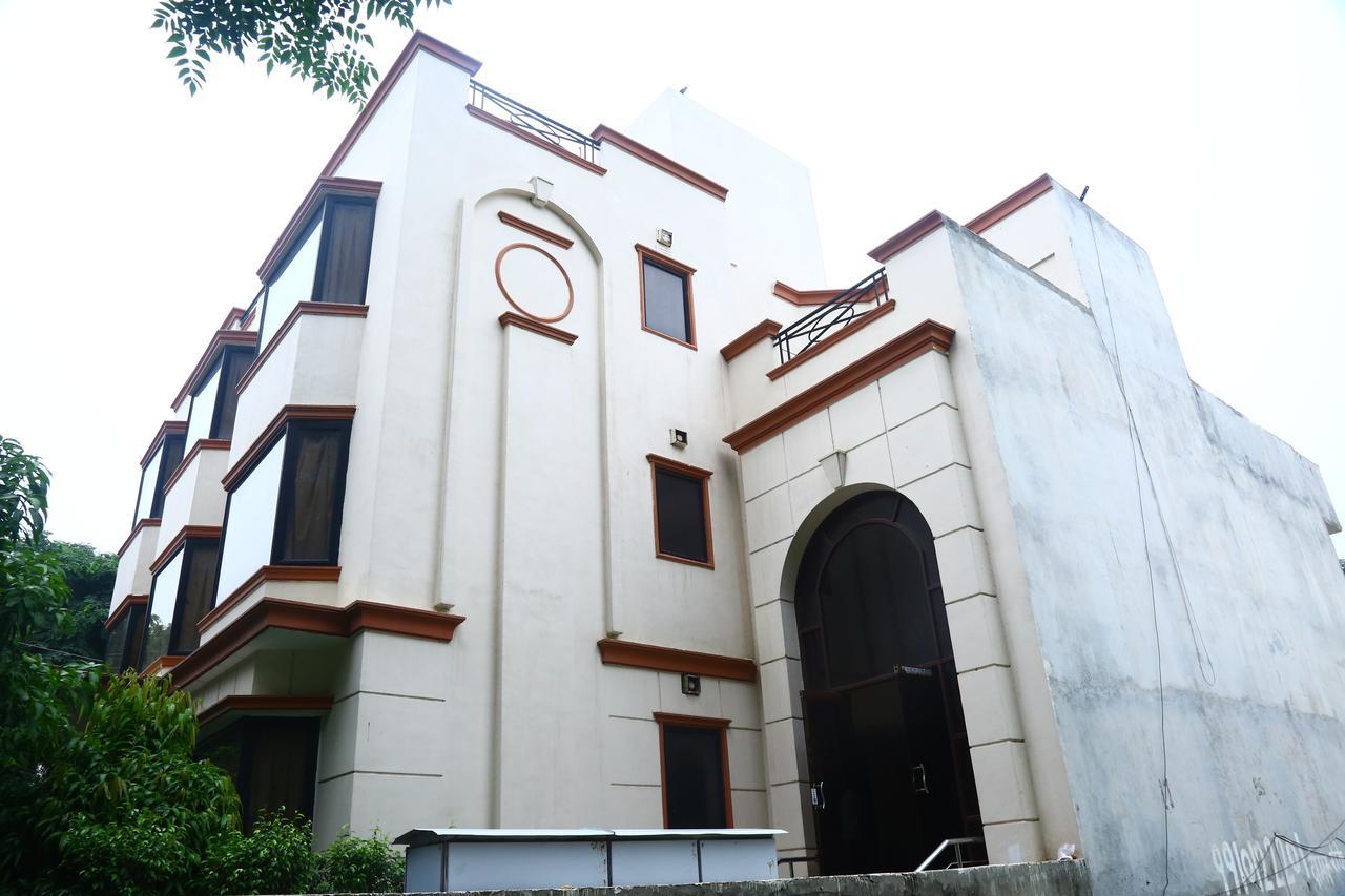 Hotel Smart Inn 2 New Delhi Eksteriør billede